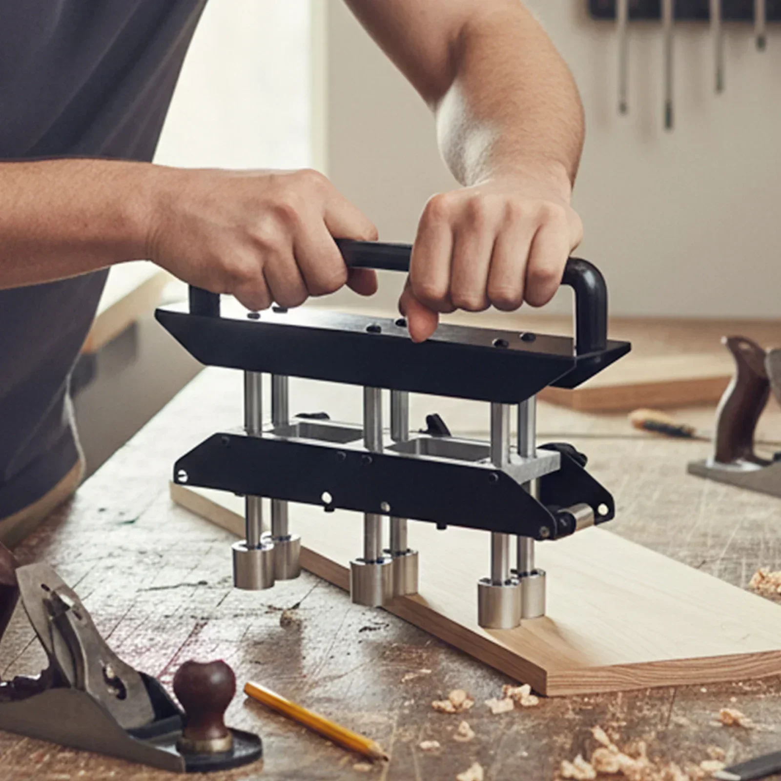Workshop Hand Tools And Equipment - 3-Station Metal Bender Rolling Tool Edge